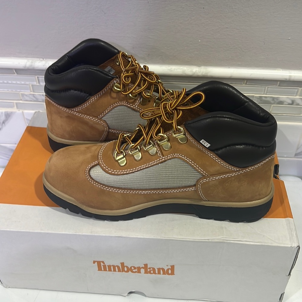 Field boot L/F mid boot wheat nubuck